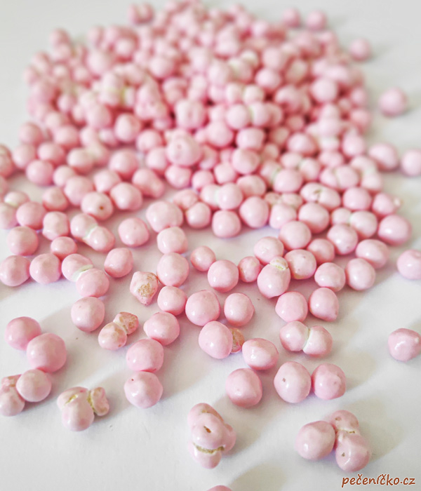Čokoládové křupavé kuličky růžové