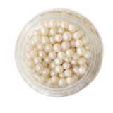 Bílé perleťové kuličky
