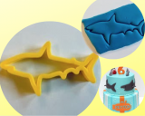 Plastové vykrajovátko žralok